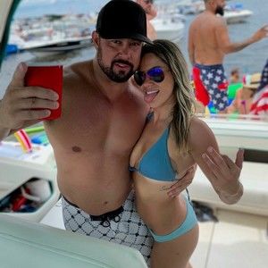 Meet your Posher, Skylar